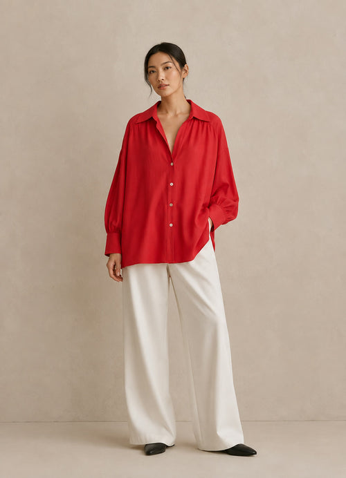 Blusa Oversize Roja Cuello Camisero - vista frontal