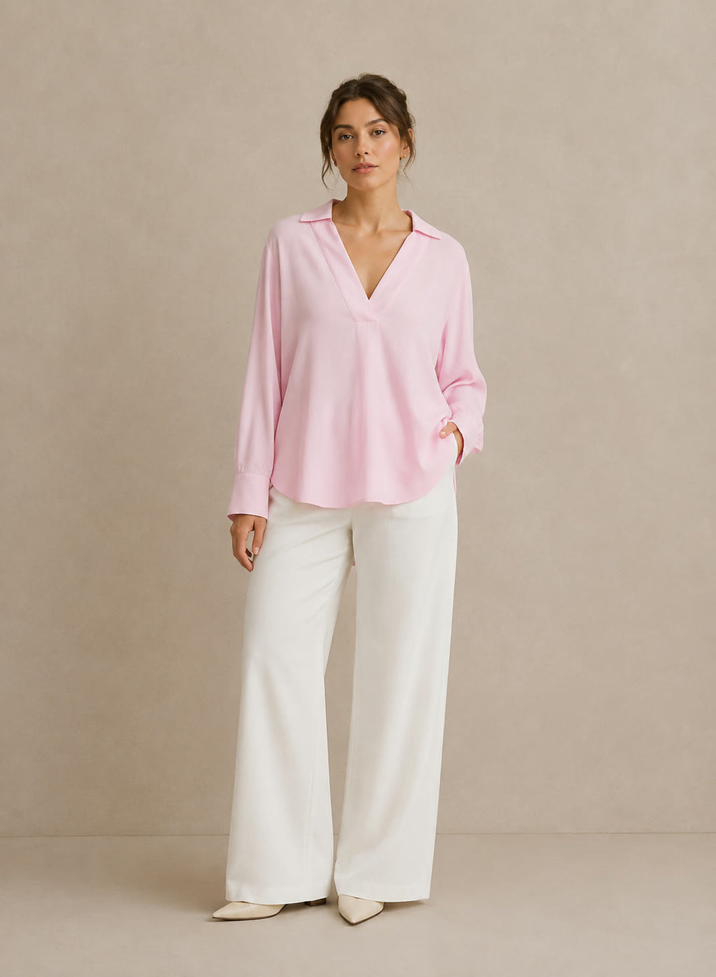 Blusa Popover Rosa Cuello Pico - vista frontal