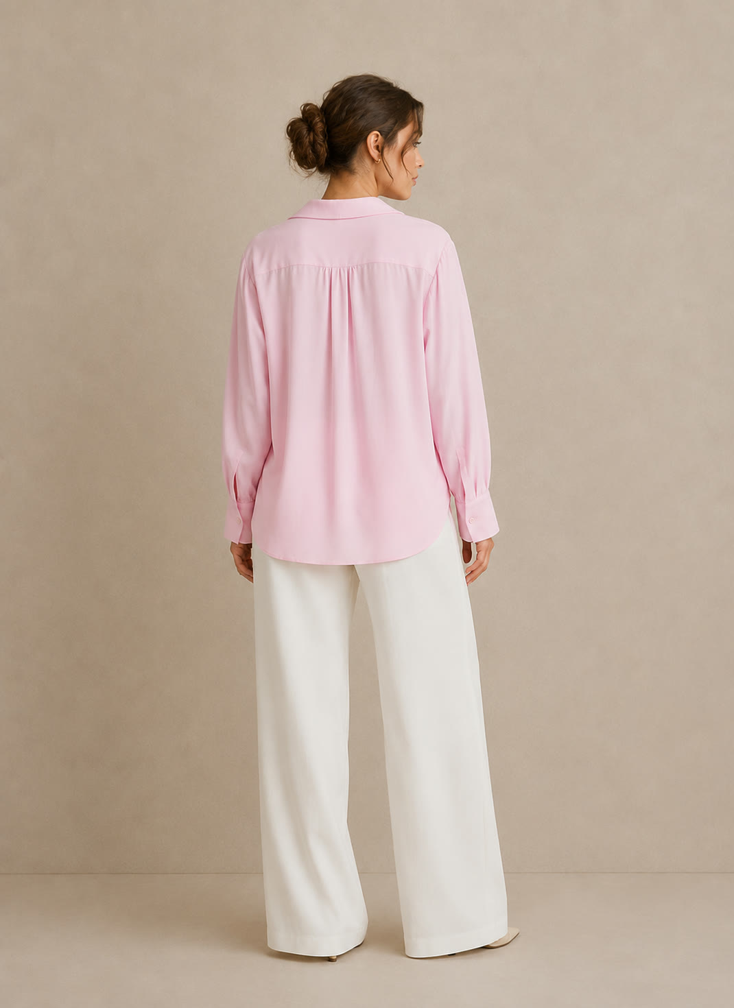 Blusa Popover Rosa Cuello Pico - vista trasera